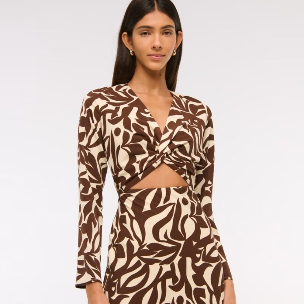 NWT Abercrombie Long-Sleeve Twist-Front Maxi Dress